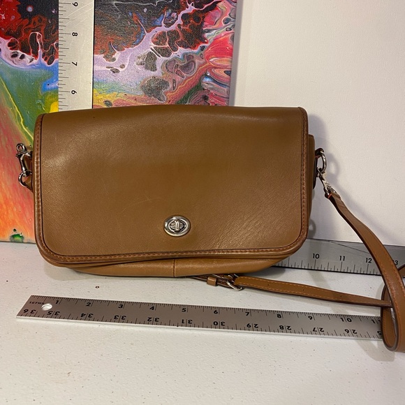 Coach Crossbody from 2016 - Picture 1 of 11